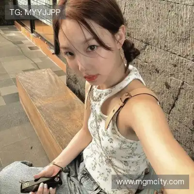 窦芸昀